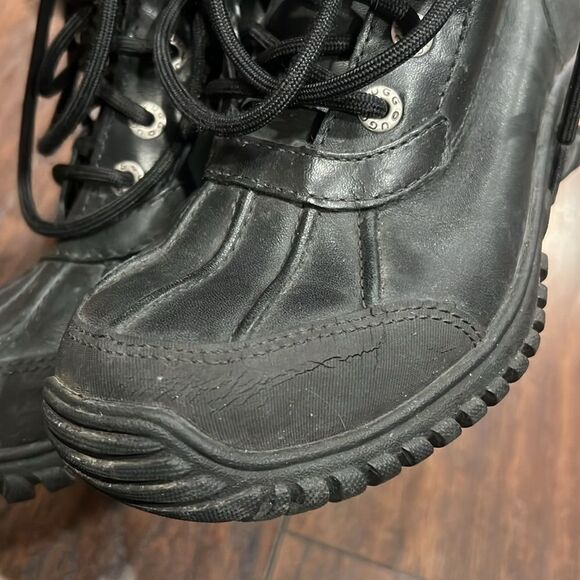 UGG Adirondack II Black Grey Gray Waterproof Leather Snow Boots Size US 5 GUC - Picture 6 of 11